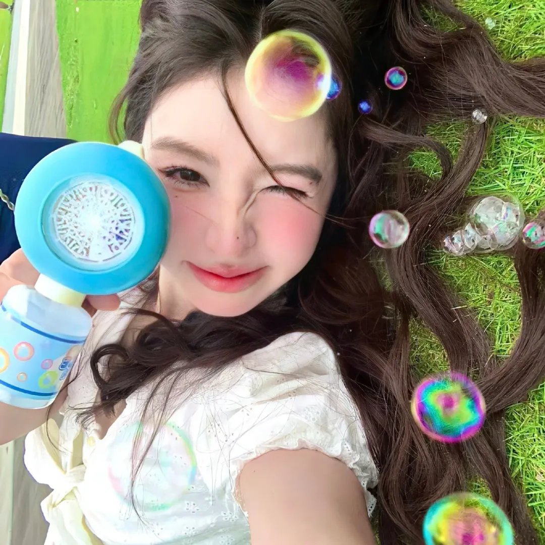 女神蒙上眼